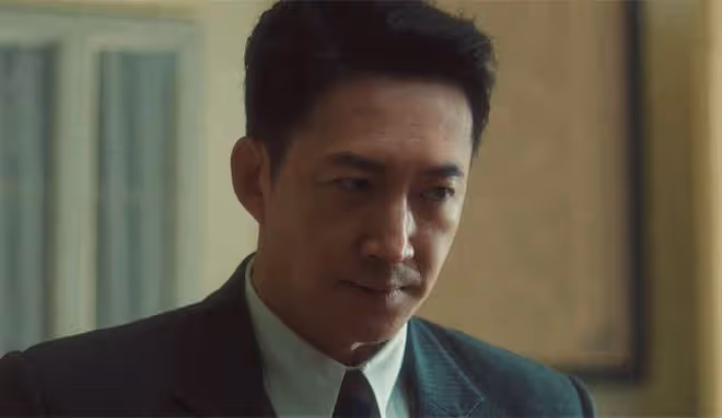 《追風者》直到蘇辭書出手,沈圖南才發現,自己和沈近真都被騙了
