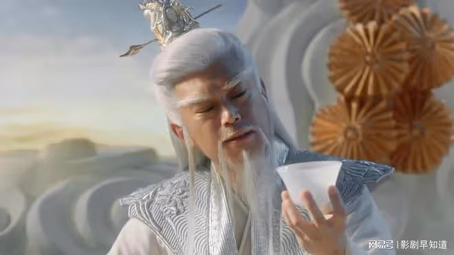 《與鳳行》仙界的傲慢與偏見,刺痛沈璃,難怪前任靈尊要造反