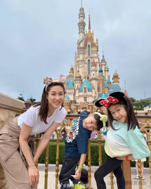 鍾嘉欣7歲大女展現驚人運動細胞！年近40仍為子女學做一事