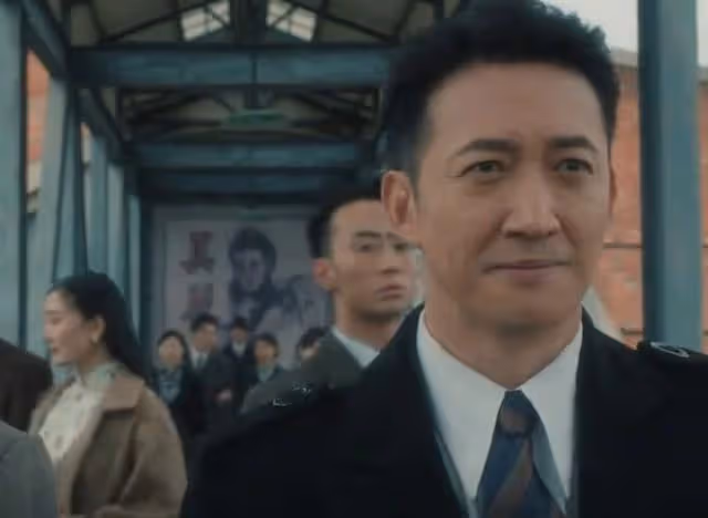 追風者:沈近真曝光共黨身份,沈圖南槍指妹妹,魏若來舉動亮了