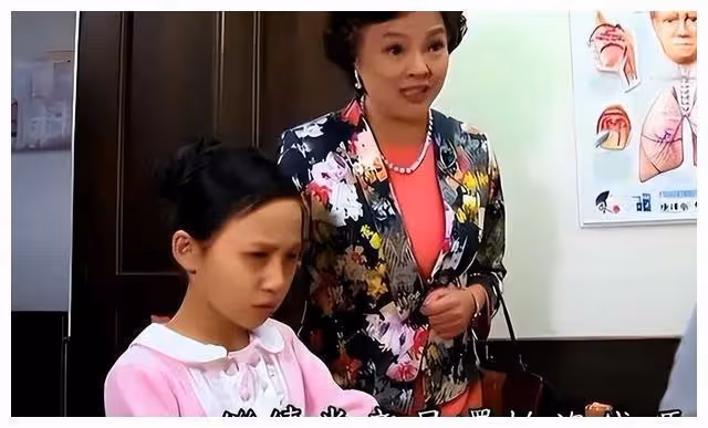 13歲少女紀寶如被注射生長抑制劑，如今證實劉曉慶闢謠