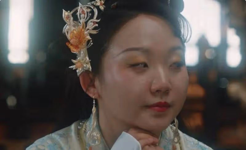 虎背熊腰、滿臉油膩卻演「仙界第一美女」，到底是誰的審美降級了