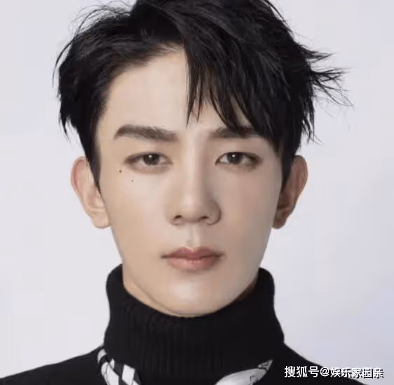 夏之光是不是做雙眼皮了？夏之光整容過嗎？