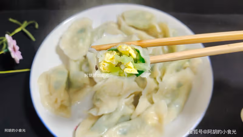 春天包餃子,快試試這個餡!好一個春日千金菜,特鮮活,一口一個滿嘴都是鮮