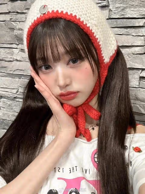 張元英小草莓上熱搜!韓國靚妹膚白貌美大長腿太驚艷了