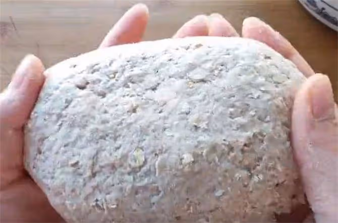 燕麥片不要再煮粥了,教你一個新吃法,減脂期不能錯過的主食做法