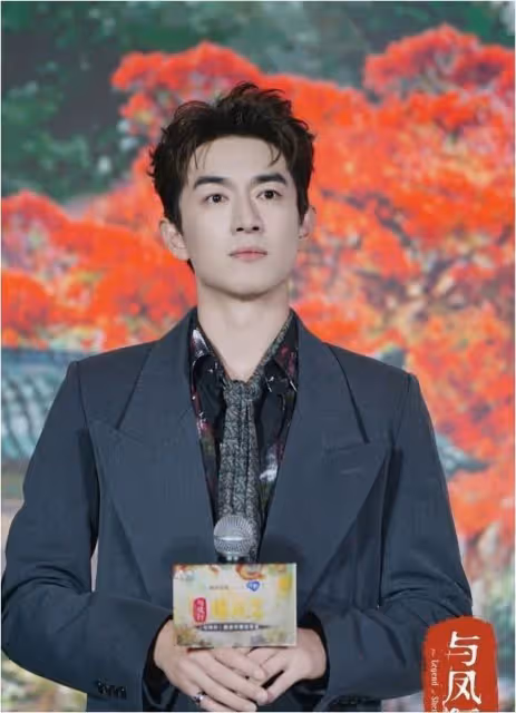 肖戰放棄《與鳳行》成全林更新？辭演後撲街的劇，到底打了誰的臉