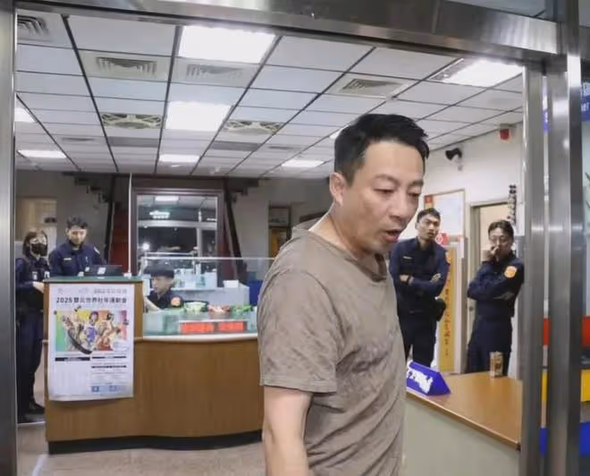 葛斯齊曝光汪小菲舉報大S真相：大S單方面毀約，具俊曄強行搶孩子