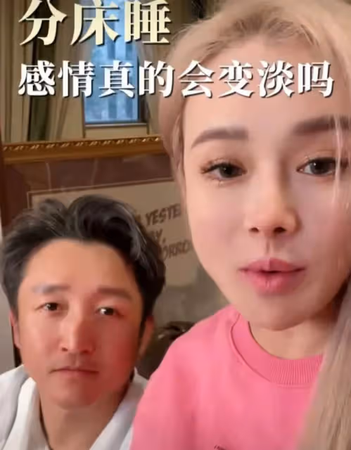 拳王鄒市明自曝大瓜！和妻子冉瑩穎分床睡三年，因訓練比賽壓力大