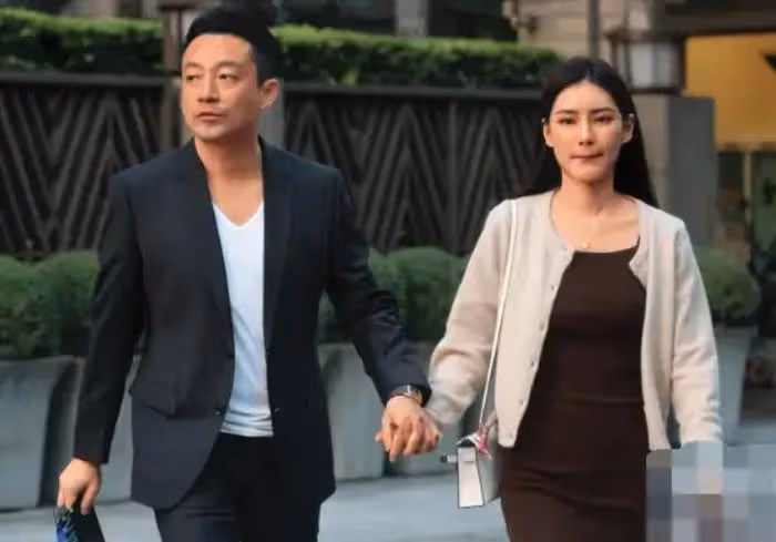 汪小菲送70萬鑽戒求婚成功，酒店用未婚妻名字命名，張蘭接納女方