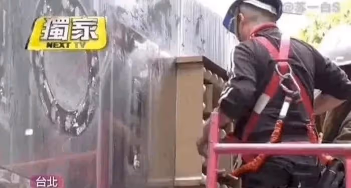 汪小菲送70萬鑽戒求婚成功，酒店用未婚妻名字命名，張蘭接納女方