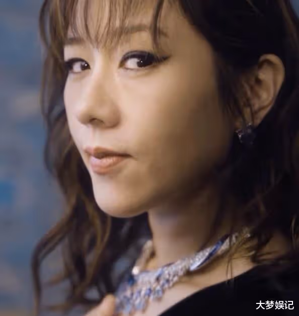 女神級影后離婚後模樣全變！45歲近況曝光，網友全看呆