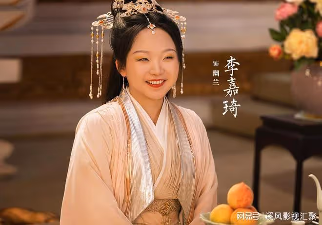 與鳳行:靈界死守墟天淵,仙界廢物扎堆,難怪要獻祭行止的神體!