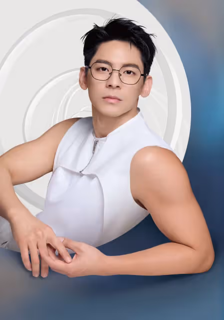 林柏宏戴黑框眼鏡也封印不住帥顏　大秀肌肉還洩隱藏癖好