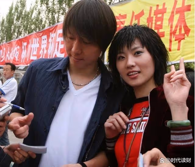 李鐵艷福不淺:場上球王場下海王,涉案金額2.7億,在國外2老婆