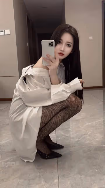 御姐風範,黑絲網襪與高跟鞋的完美結合,你怎能錯過?