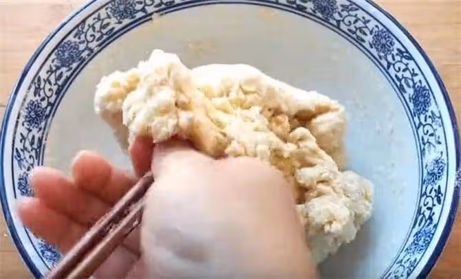 麵粉新吃法,不用烤箱,做法簡單,個個開花,比麵包鬆軟細膩好吃