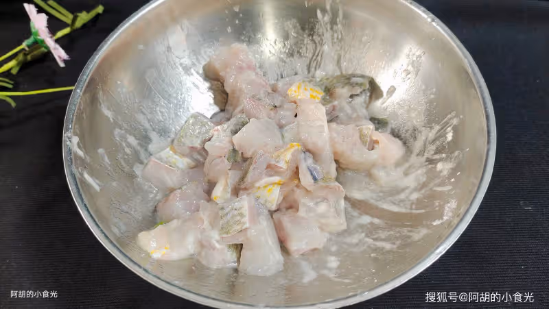 豆腐和它太絕配，一碗全是優質蛋白！煮出羹一碗，鮮香滑嫩，一人一碗鮮到飛起