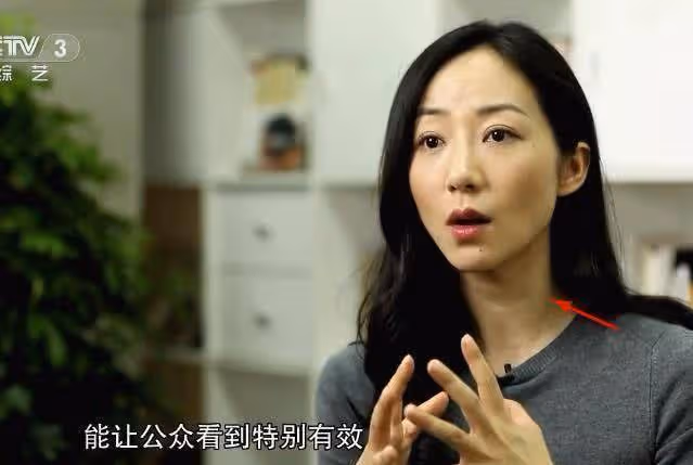 韓雪錄節目沒開濾鏡,脖子上「褶子」直接暴露年齡,男粉絲懵了