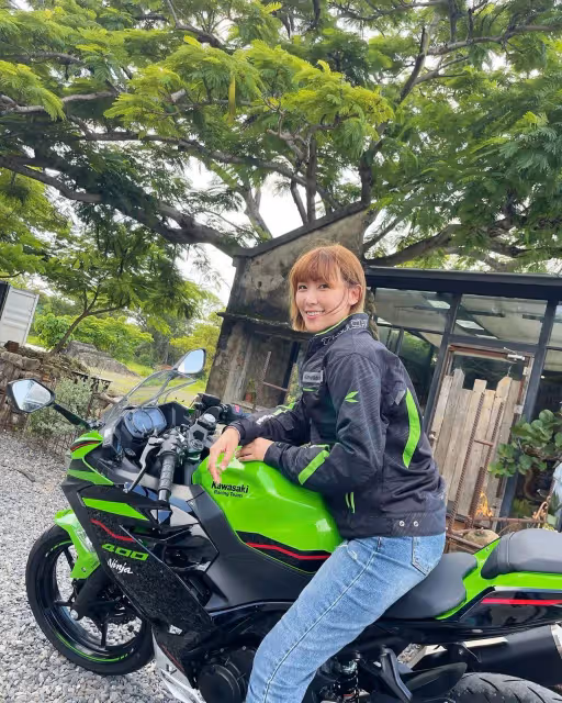 這女星超兇！騎重機「沿途殺生」慘況曝　網驚：太可怕