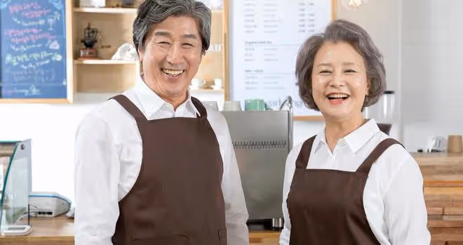 再婚5年後散夥了,70歲大爺:我負責養她,但不負責養她兒子一家