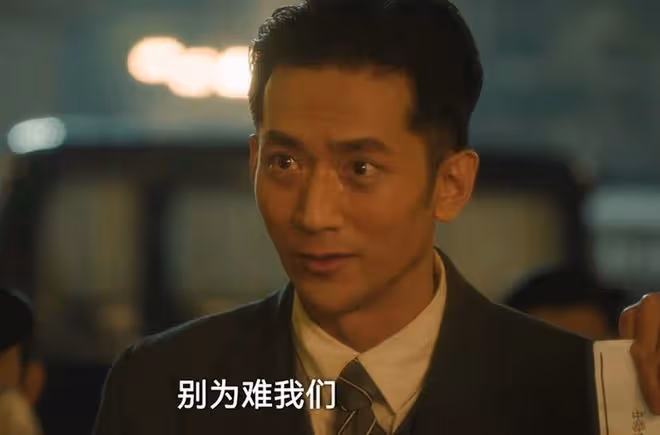 《追風者》直到親手殺了李晟達,魏若來才發現,哥哥魏若川是對的