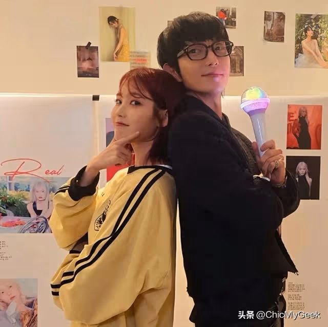 IU的人脈太嚇人！開演唱會金秀賢、李准基、朴寶劍、湯唯全去了！