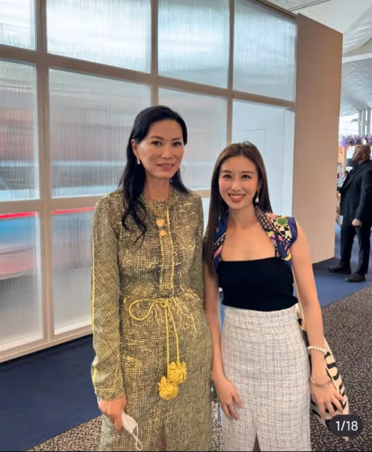 巴塞爾藝術展名流雲集:郭晶晶母女打扮精緻,林青霞鄧文迪衣品好