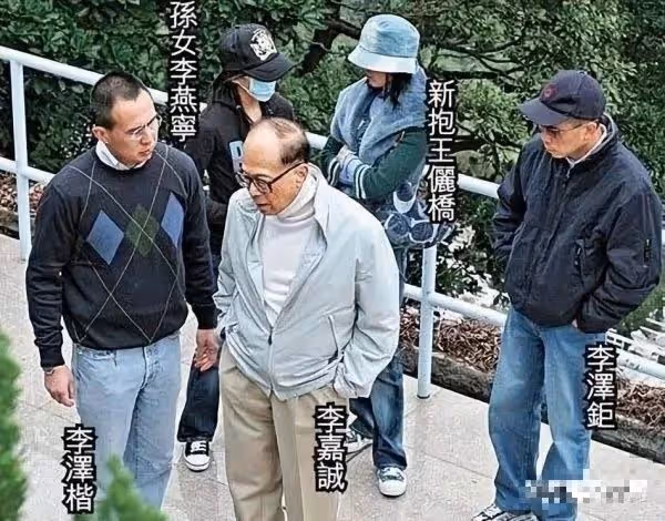 18歲李長禧:李嘉誠的長子嫡孫,比梁洛施兒子更會「投胎」