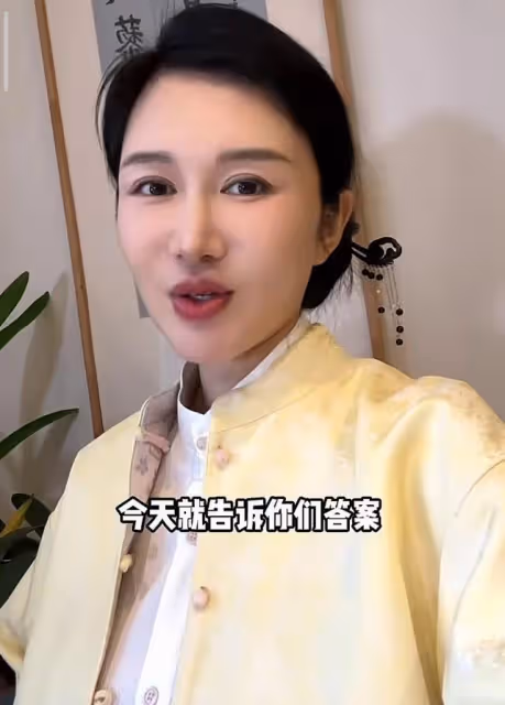 張紀中嬌妻回應懷四胎，72歲張導化身奶爸，拍胸脯保證會親自帶娃