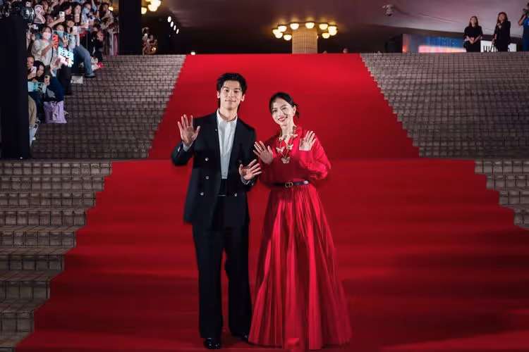 許光漢香港首映1300人擠爆　清原果耶看《青春》哭到不行