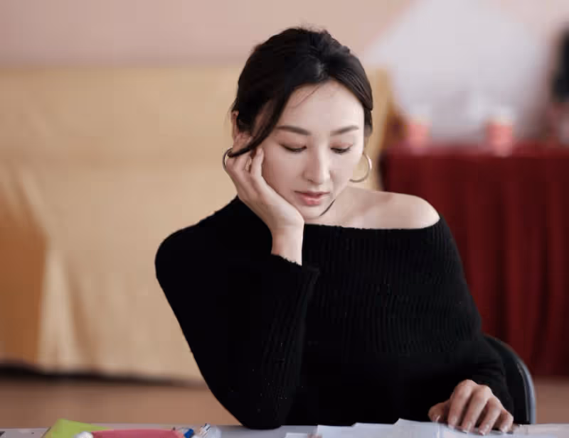TVB花旦自爆《甄嬛傳》看了很多次!很欣賞內地女星楊紫!