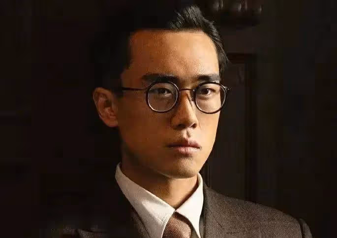 《追風者》:魏若來私藏的十根金條,暗示了沈圖南的慘澹結局