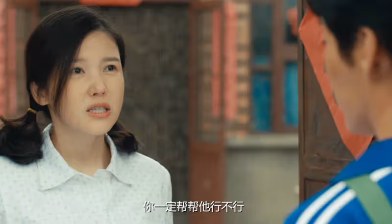 49歲演高中生,肥膘、油膩滿臉褶子遮不住,是誰的審美出問題了?