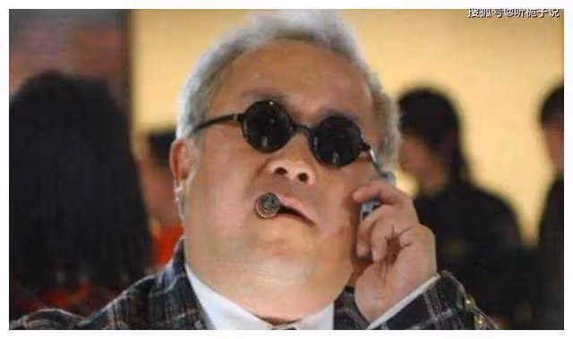 曾志偉親自歡迎女富豪,70歲元老周到款待,TVB門口細心備禮!