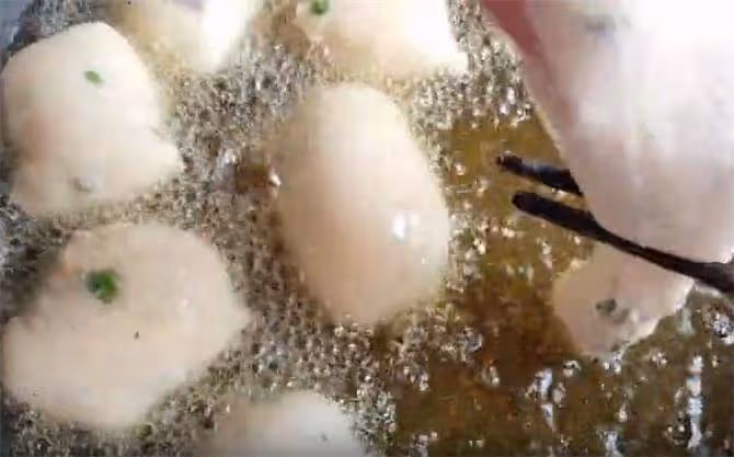 手不沾面,15分鐘就能輕鬆搞定的早餐做法,比油條簡單又好吃