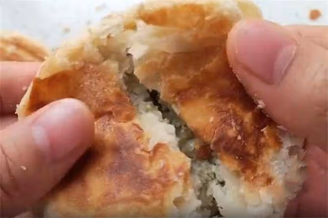 自製綠豆酥餅，配方比例詳細，少油更健康，酥脆掉渣，涼了也好吃