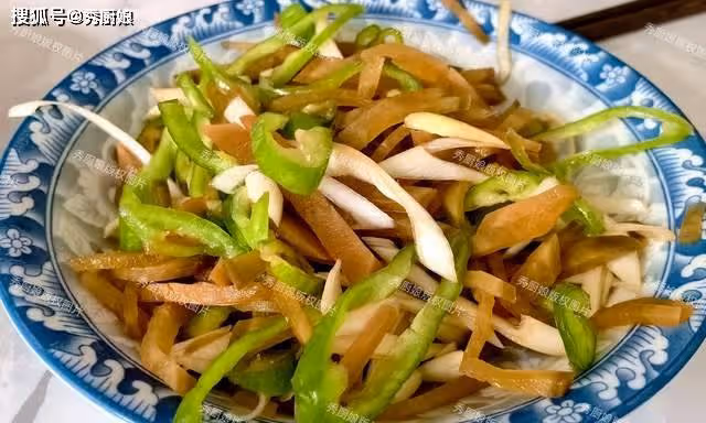 河南媳婦曬婆婆做的早餐,朋友圈火了,網友:真接地氣,給肉不換