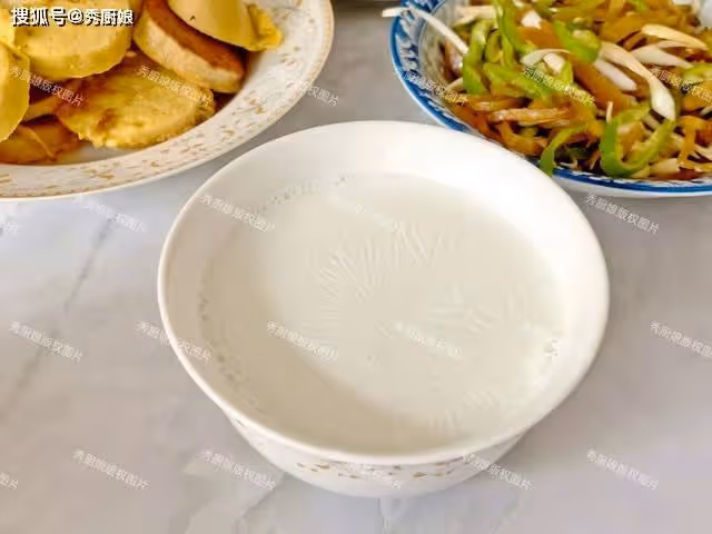 河南媳婦曬婆婆做的早餐,朋友圈火了,網友:真接地氣,給肉不換