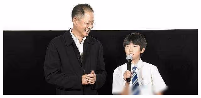 王志文近照曝光，身旁8名助理待命，8歲兒子出演電影