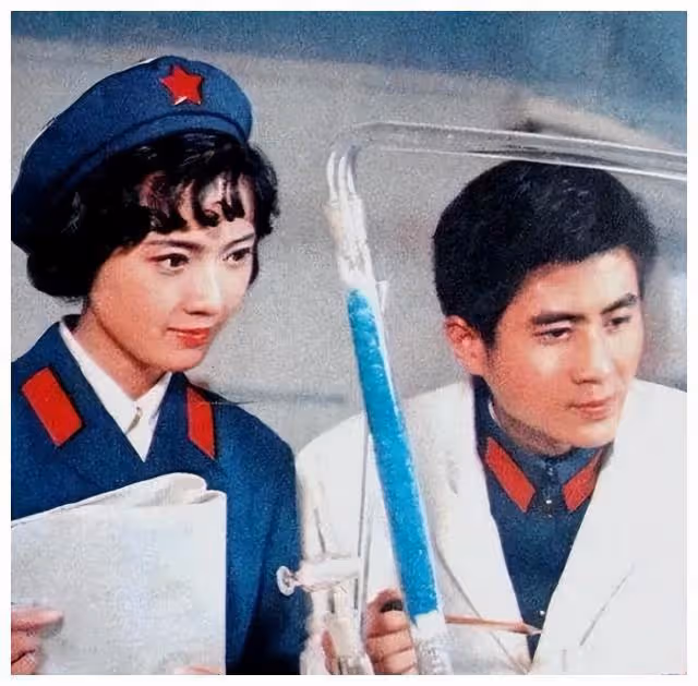 王寶強、馬蓉離婚:真相揭秘,猛料闡釋!