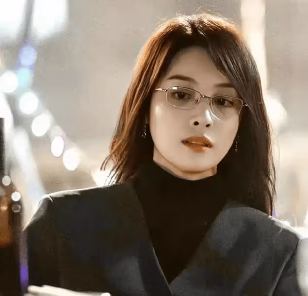 上帝的寵兒：隆妮 身材比例完美無缺，顏值美的不可方物