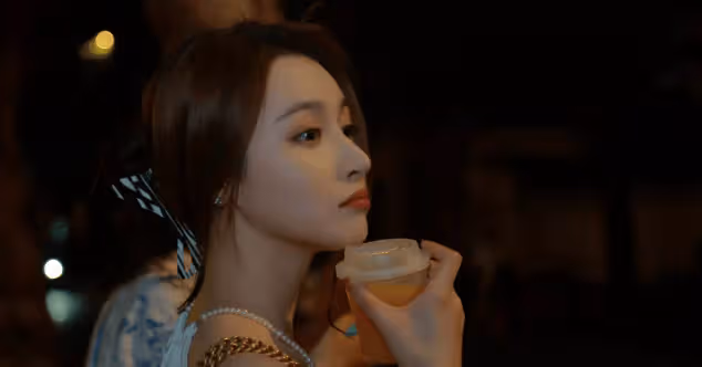 上帝的寵兒：隆妮 身材比例完美無缺，顏值美的不可方物