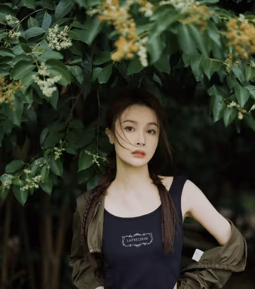 上帝的寵兒:隆妮 身材比例完美無缺,顏值美的不可方物