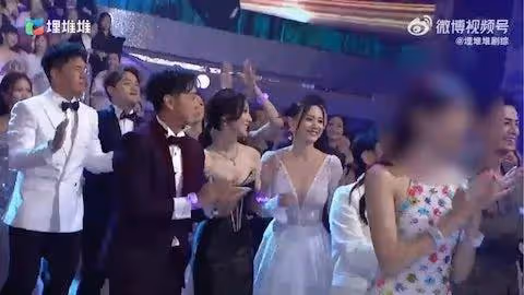 TVB人氣花旦擔任活動嘉賓合照被P走,網友生氣大罵:很不尊重