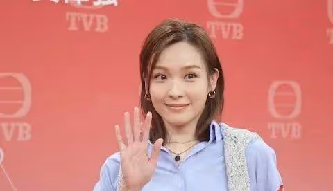 TVB人氣花旦擔任活動嘉賓合照被P走,網友生氣大罵:很不尊重