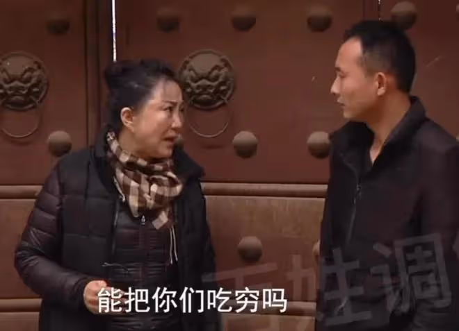 月子裡頓頓吃白菜，妻子氣得要離婚，丈夫卻說：15萬彩禮還我