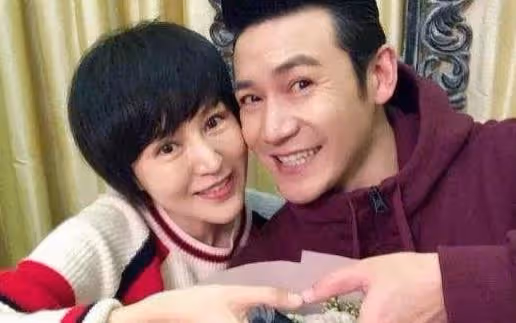 婚姻怎麼會是，愛情的「墳墓」呢？