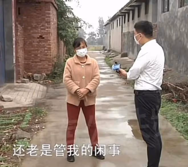 婆婆懷疑兒媳偷偷貼補娘家，撒潑打滾控訴：她和我不是一條心