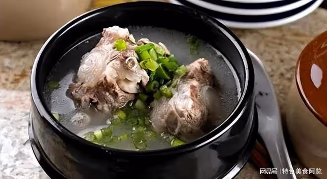鮮香濃郁,牛骨頭燉出美味佳肴!